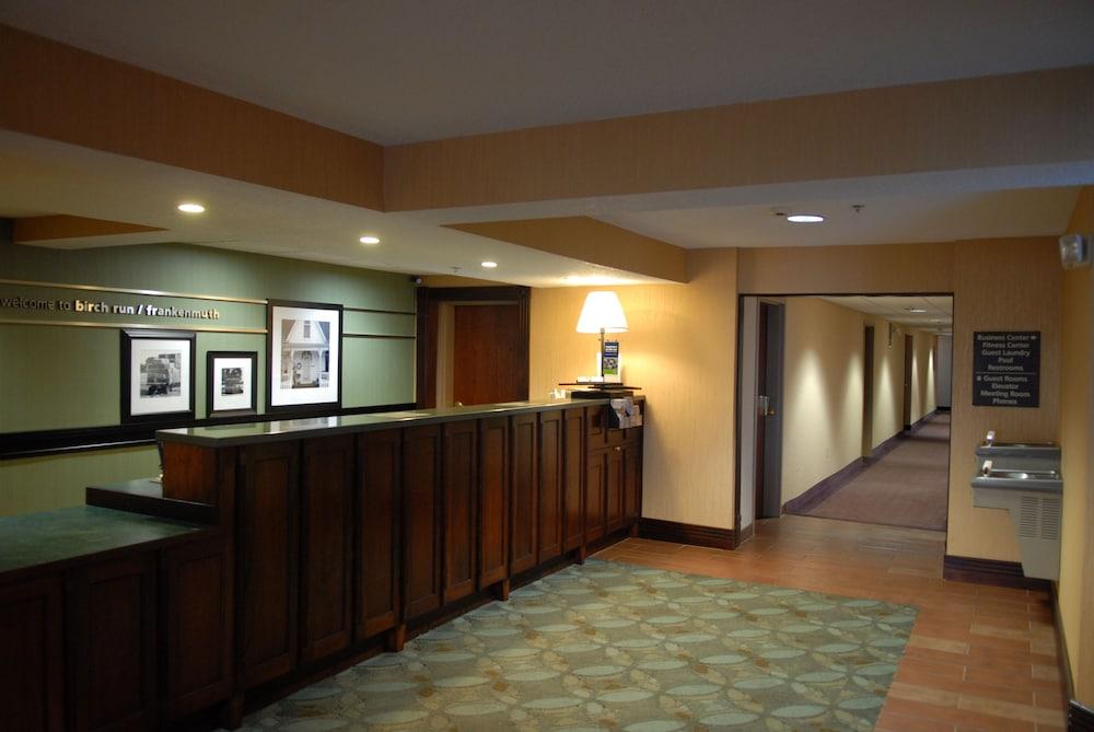 Hampton Inn Берч-Ран Екстер'єр фото